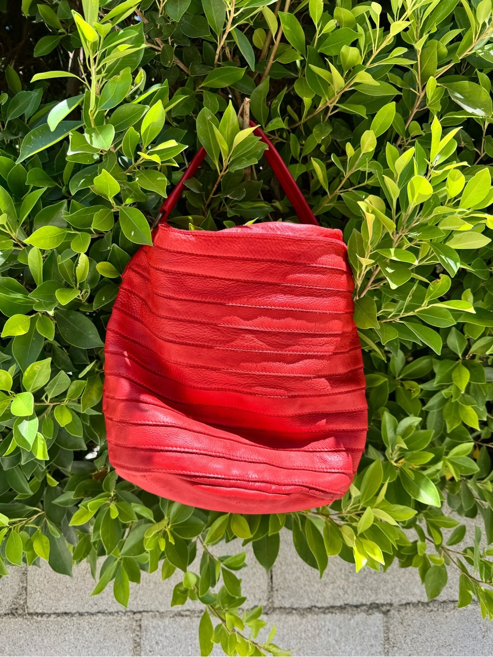 Sundance Italian leather pleated Red slouch  Hobo Shoulder Bag